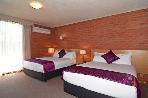 Comfort Inn Main Lead - Australian Destinations 1