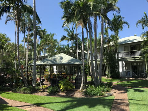 Coral Beach Noosa Resort - Australian Destinations 2