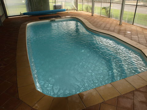 Cowra Holiday Park - Australian Destinations 1