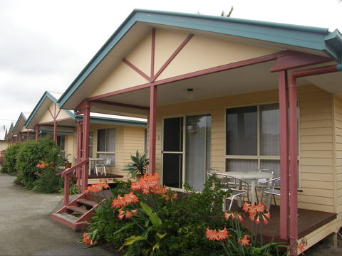Dolphin Sands Holiday Villas - Australian Destinations 0