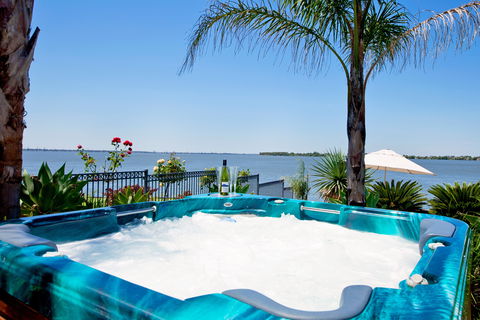 Edgewater Mulwala - Australian Destinations 1