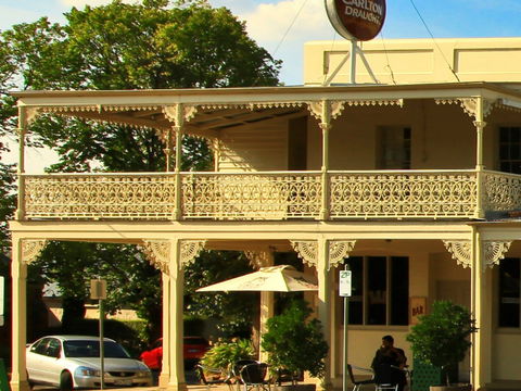 Hibernian Hotel Apartments - Australian Destinations 2