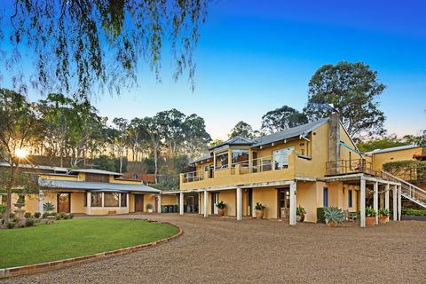 I Villini Estate - Australian Destinations 0