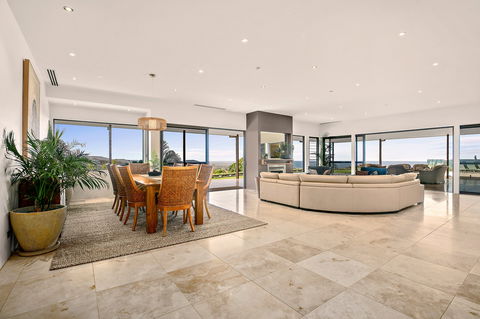 Mont Sapphire Luxury Retreat - Australian Destinations 0