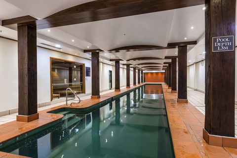 Oaks Sydney Goldsbrough Suites - Australian Destinations 2