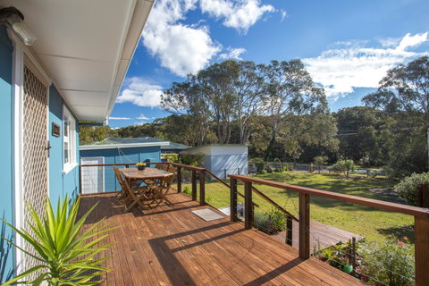 Retro Cottage - Australian Destinations 1
