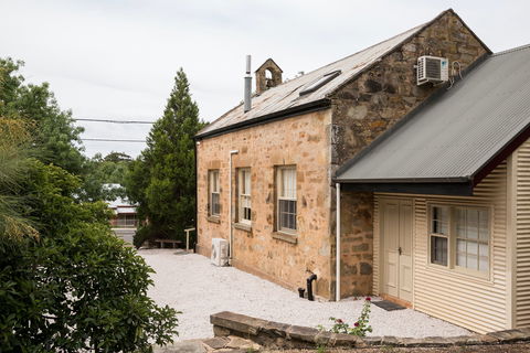 Roscrow Bed And Breakfast - Australian Destinations 1