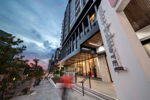 Swiss-Belhotel Brisbane - Australian Destinations 1