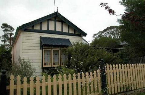 Tugin Cottage - Australian Destinations 0