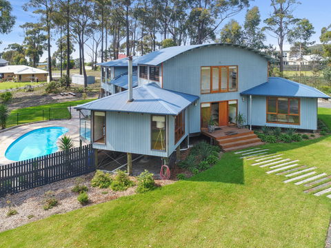 Tura Tree House - Australian Destinations 0