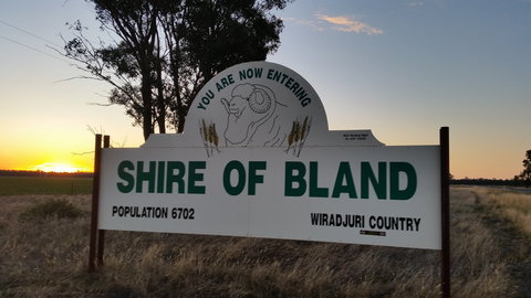 West Wyalong Caravan Park - Australian Destinations 0