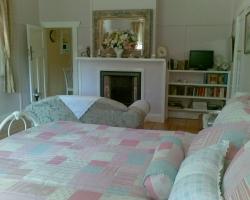 Luscombe Lodge B And B - Australian Destinations 1