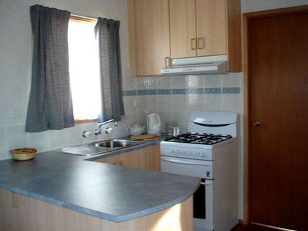 Acacia Gardens Mooroopna Caravan Park - Australian Destinations 0