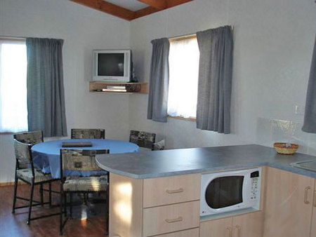 Acacia Gardens Mooroopna Caravan Park - Australian Destinations 2