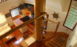 Aireys Overboard Seaside Cottage - Australian Destinations 0