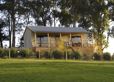 Birchwood Retreat Country Cottages - Australian Destinations 1