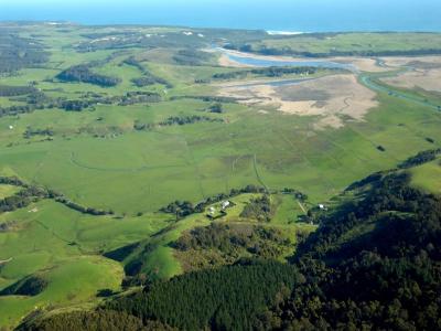 Aire Valley Guest House - Australian Destinations 1
