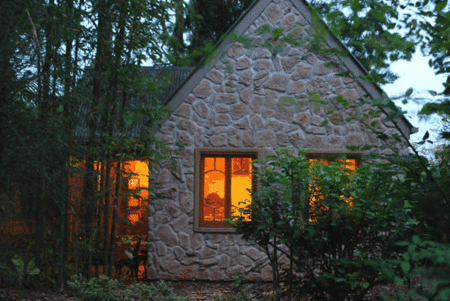 Witches Falls Cottages - Australian Destinations