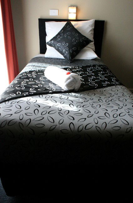 Comfort Inn May Park - Australian Destinations 1