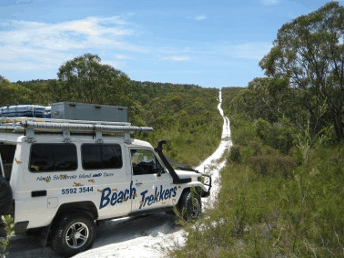 Beach trekkers North Stradbroke Island - Australian Destinations