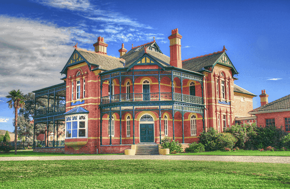Bundoora Homestead Art Centre - Australian Destinations