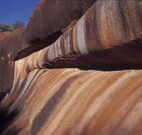 Elachbutting Rock - Australian Destinations