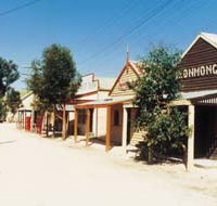 Old Tailem Town Pioneer Village - Australian Destinations
