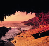 Admirals Arch - Australian Destinations