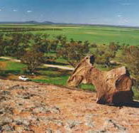 Tcharkulda Rock - Australian Destinations