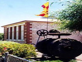 Penneshaw Maritime And Folk Museum - Australian Destinations 0