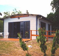 Rotherhythe Vineyard - Australian Destinations