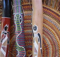 Didgeridoo Hut and Art Gallery - Australian Destinations