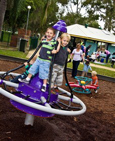 Laguna Park - Australian Destinations 0