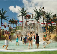 Wet 'n' Wild Water World - Australian Destinations