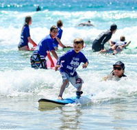 Coolum Surfing School - Australian Destinations
