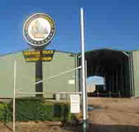 Wintons Diamantina Heritage Truck and Machinery Museum - Australian Destinations