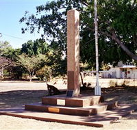 Mount Isa Memorial Cenotaph - Australian Destinations