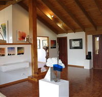 Art at Linden Gate - Australian Destinations