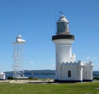 Point Perpendicular Lighthouse and Lookout - Australian Destinations