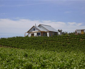 Zig Zag Rd Winery - Australian Destinations 0