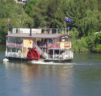 Hawkesbury Paddlewheeler - Australian Destinations