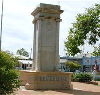 Charleville War Memorial - Australian Destinations