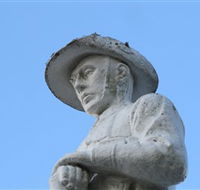 Sarina War Memorial - Australian Destinations