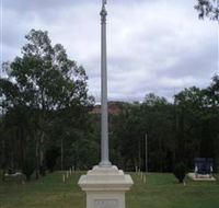 The Coronation Lamp Memorial - Australian Destinations