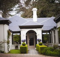 Duneira Mt Macedon - Australian Destinations
