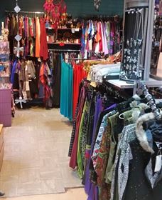 Earth Spirit Natures Clothing And Giftware - Australian Destinations 1