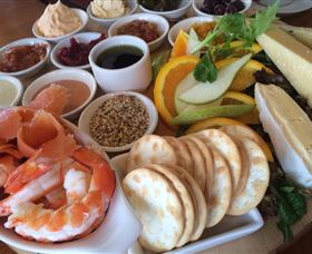 Fairbrossen Estate - Australian Destinations 3