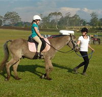Port Macquarie Horse Riding Centre - Australian Destinations