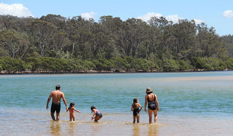 Nelson Lagoon - Australian Destinations 2