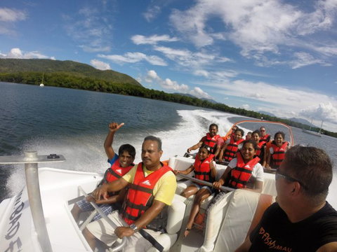Bad Fishy Jet Boating Cairns - Australian Destinations 0